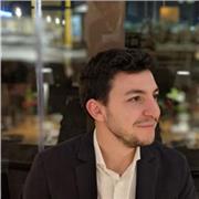 Laureato in Medicina Veterinaria e studente di Medicina e Chirurgia